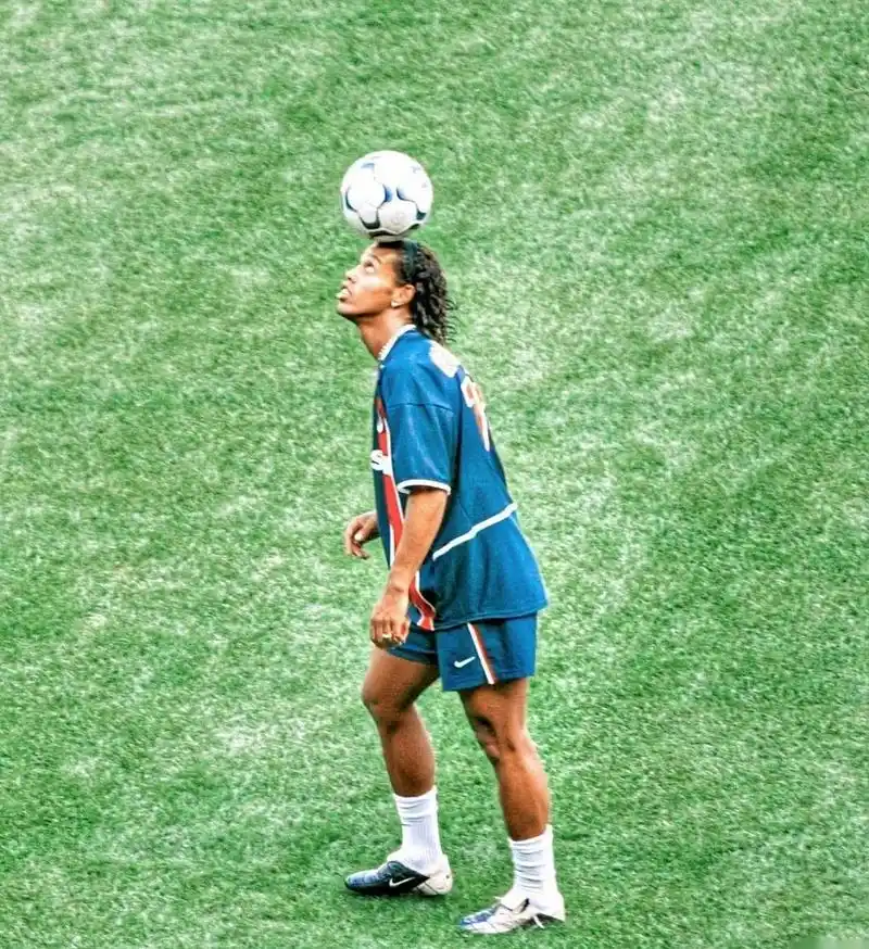 而是夺得冠 而是夺得冠