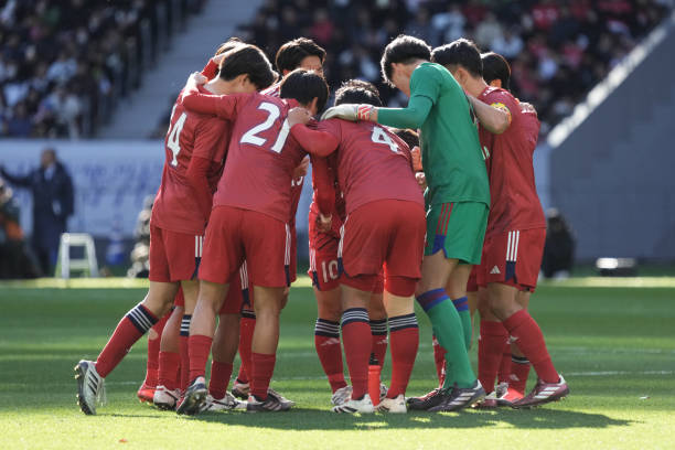 界的巨大影 界的巨大影